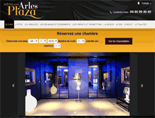 Tablet Screenshot of hotelarlesplaza.com